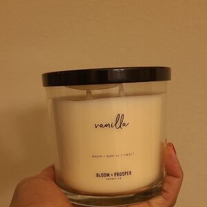 Bloom & Prosper Vanilla Candle - 12.9oz